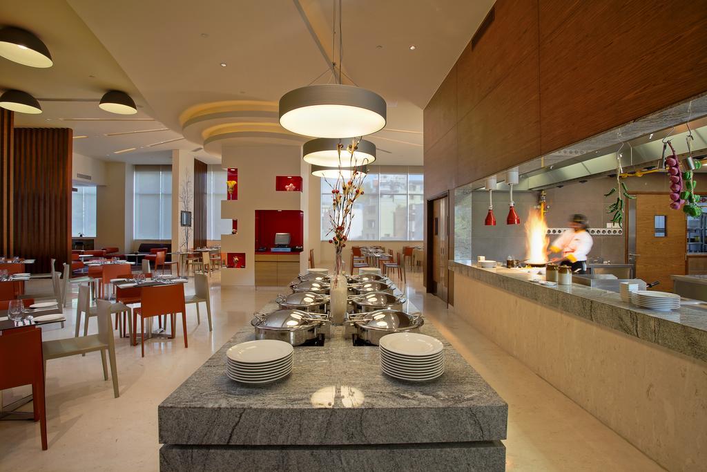 Ibis Bengaluru City Centre - An Accor Brand Extérieur photo