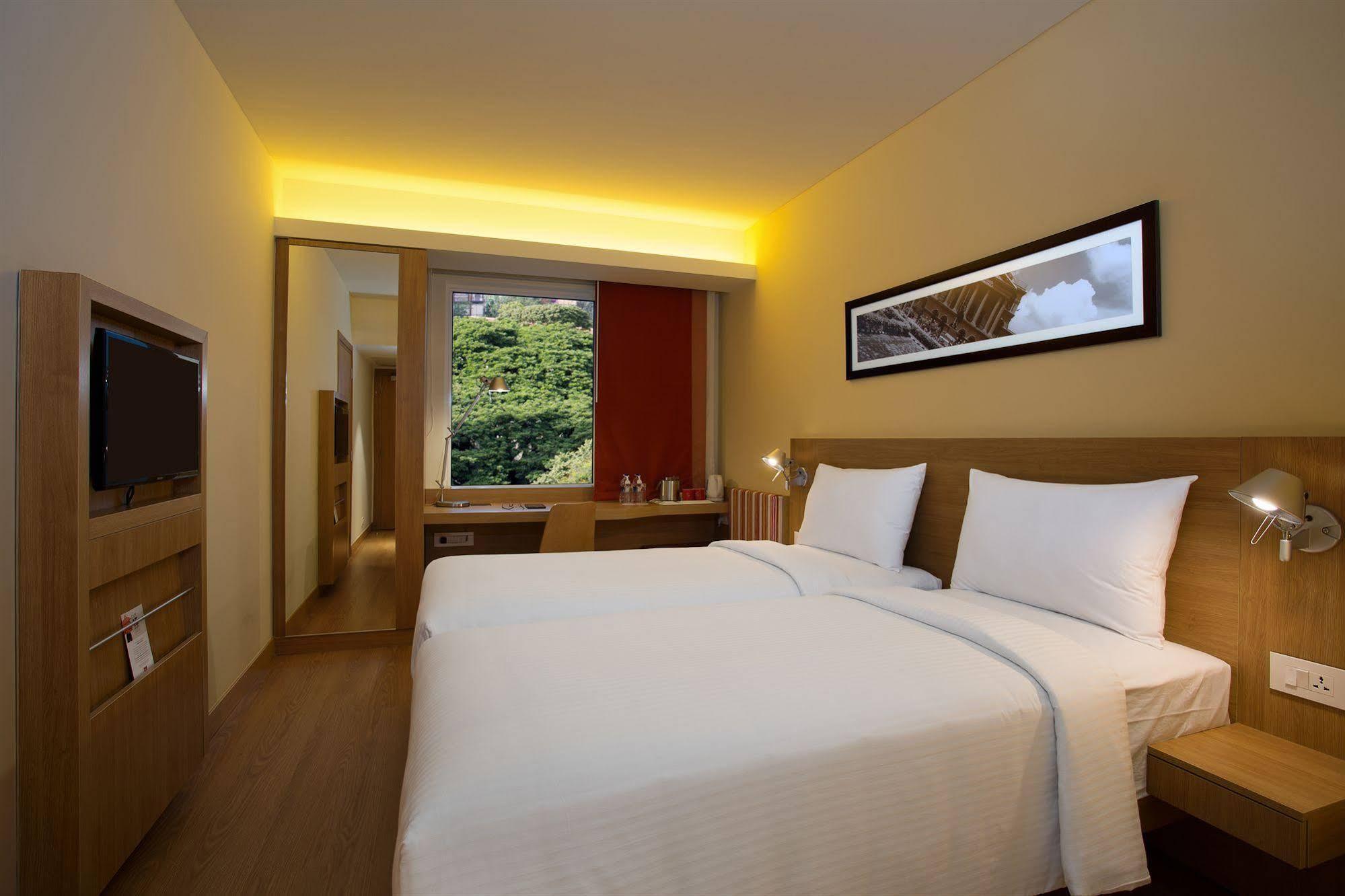 Ibis Bengaluru City Centre - An Accor Brand Extérieur photo